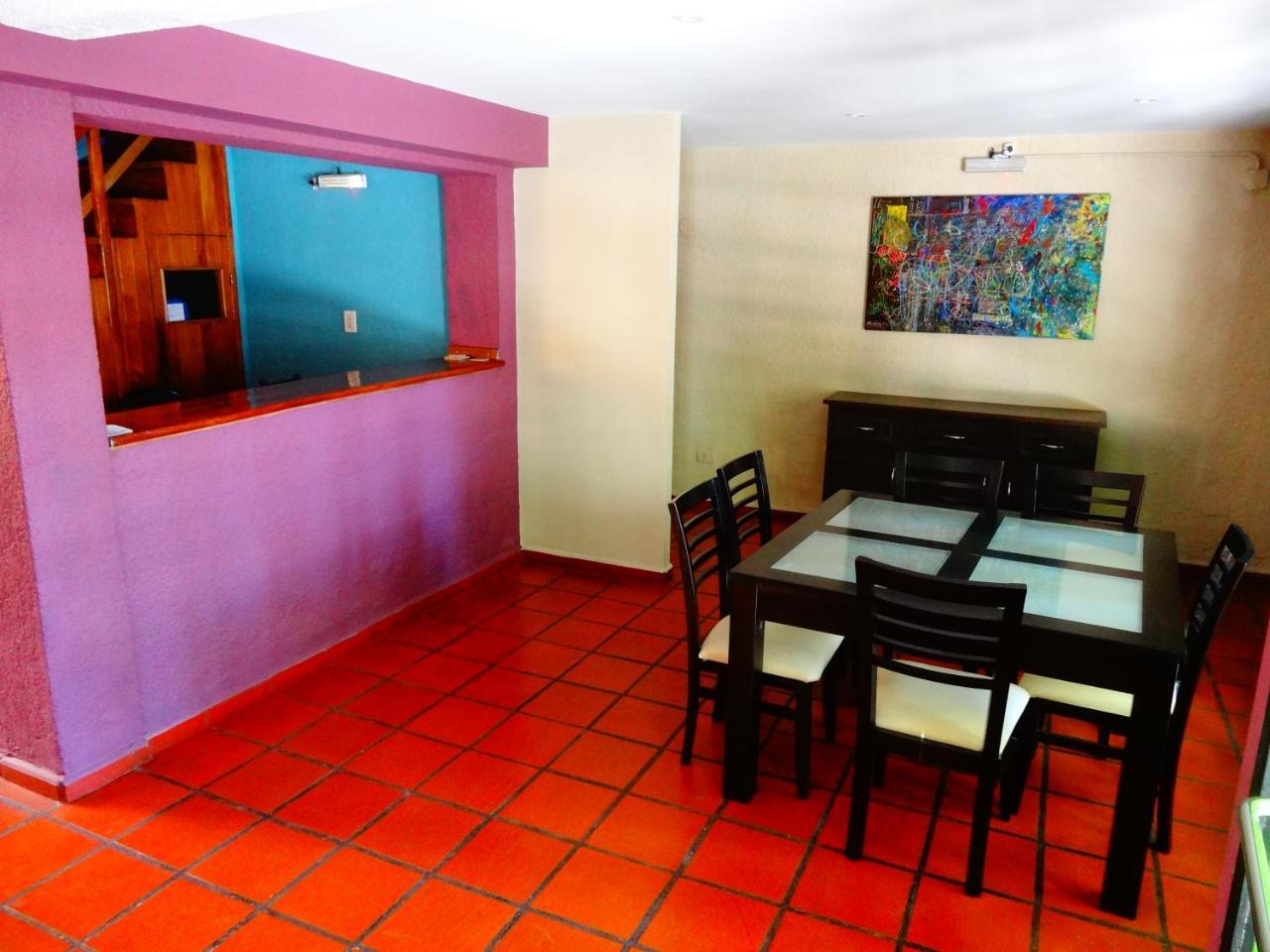 Black Sheep International Hostel Mendoza Exterior photo